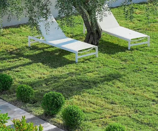 Olia - Luxury Apart-hotel 4*