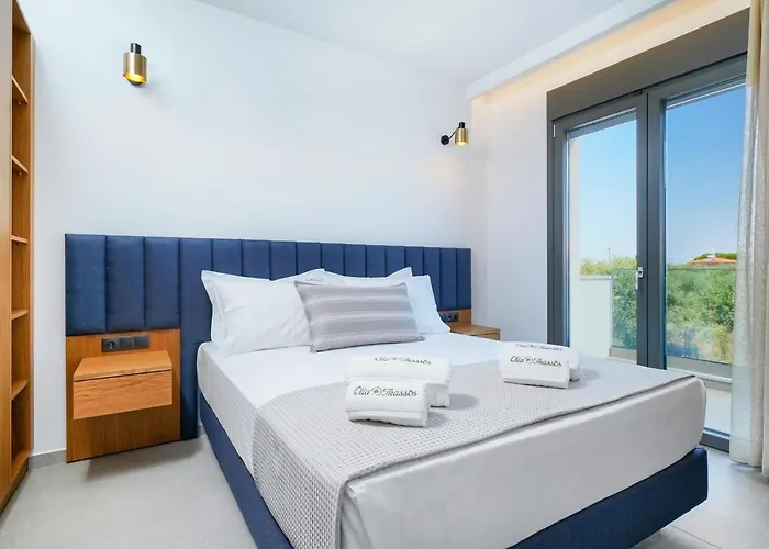 Apart-hotel Olia - Luxury 4*